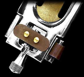 Fine Adjustment Screw