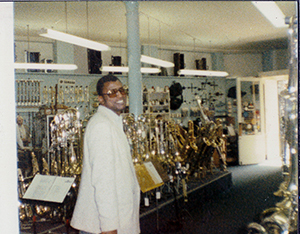 Bill Lewington History Images